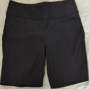 Apt. 9 Women's Black Bermuda Shorts